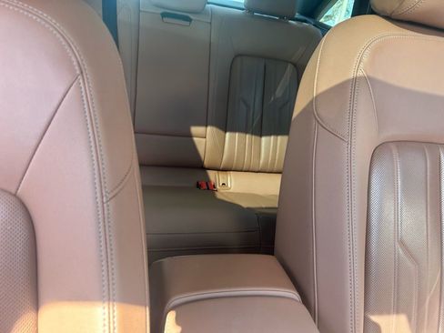 Used 2023 Audi A6 Premium Plus w/ Premium Plus Package image 38