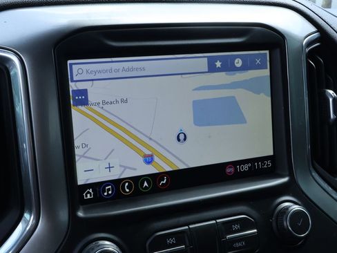 Used 2019 Chevrolet Silverado 1500 LTZ image 3