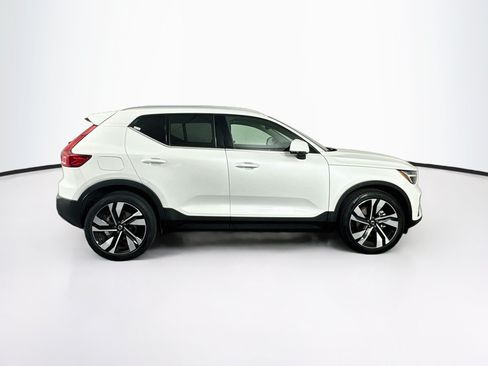 Used 2023 Volvo XC40 B5 Ultimate w/ Protection Package Premier AWD/4WD image 10