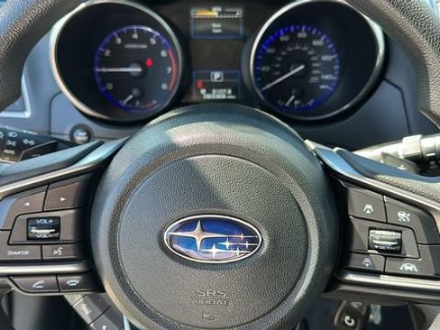 Used 2019 Subaru Outback 2.5i AWD/4WD image 11
