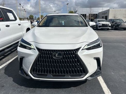 Used 2023 Lexus NX 350 AWD image 2