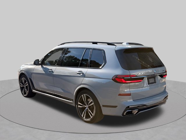 Used 2024 BMW X7 xDrive40i w/ Executive Package AWD/4WD image 6