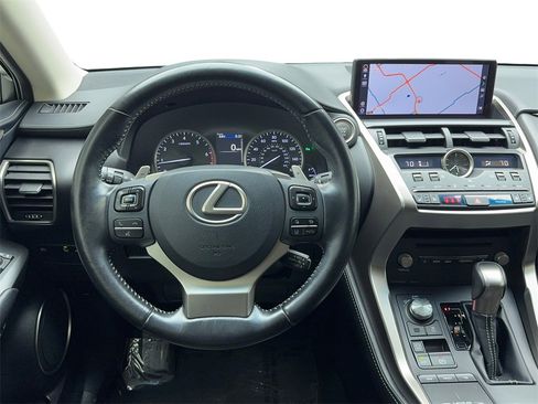 Used 2018 Lexus NX 300 FWD image 17