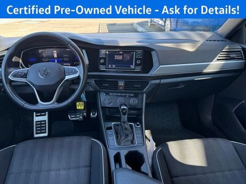 Certified 2024 Volkswagen Jetta Sport FWD image 8