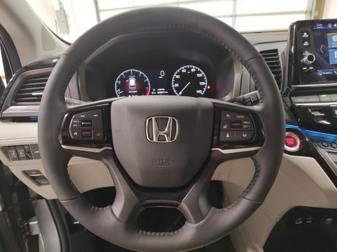New 2026 Honda Odyssey Elite image 5
