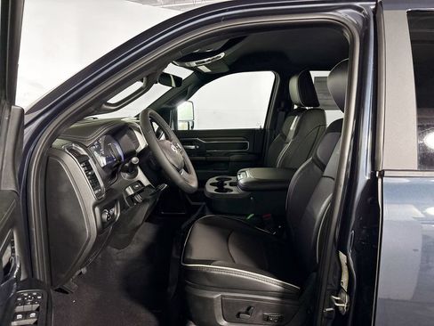 New 2026 RAM 2500 Laramie AWD/4WD image 11