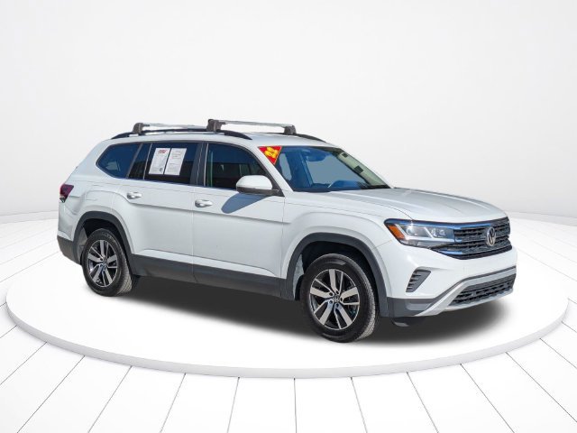 Used 2022 Volkswagen Atlas SE FWD image 2