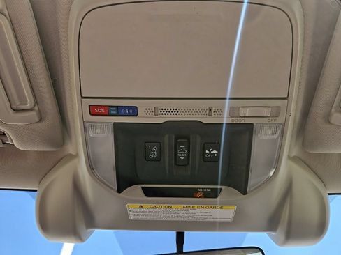 Used 2021 Subaru Forester Premium AWD/4WD image 27