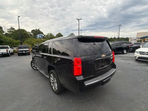 Used 2015 Chevrolet Suburban LTZ RWD image 19