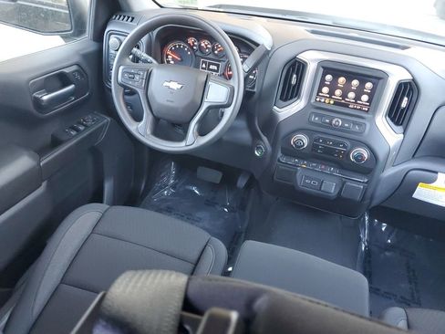 New 2025 Chevrolet Silverado 1500 Custom image 11