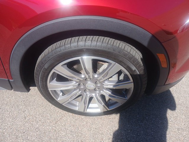 Used 2020 Cadillac XT4 Premium Luxury FWD image 4