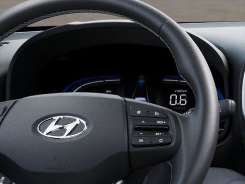 New 2026 Hyundai Venue SEL FWD image 14