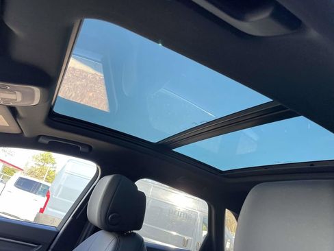 Used 2023 Audi Q3 2.0T Premium w/ Convenience Package image 29