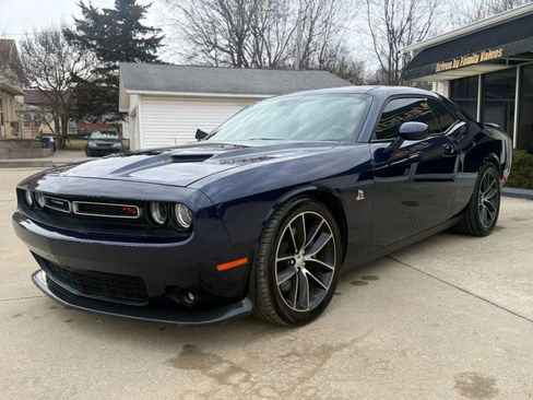 Used 2016 Dodge Challenger R/T Scat Pack image 4
