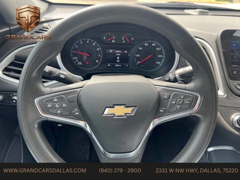 Used 2023 Chevrolet Malibu LT image 13