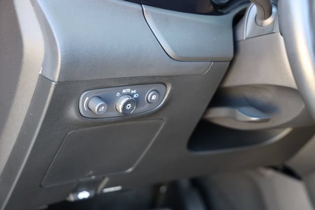 Used 2023 Buick Encore GX Essence w/ Experience Buick Package FWD image 27