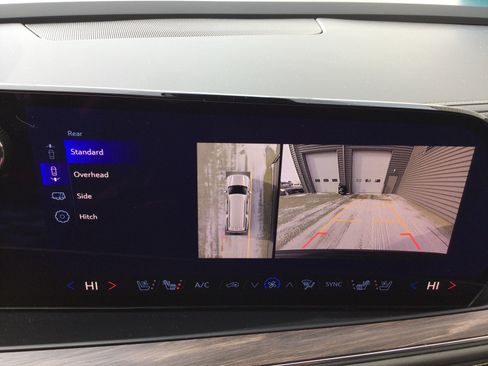 New 2026 Chevrolet Suburban Premier image 21