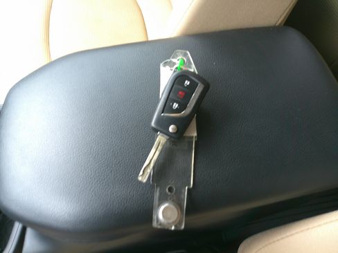 Used 2023 Toyota RAV4 LE image 36