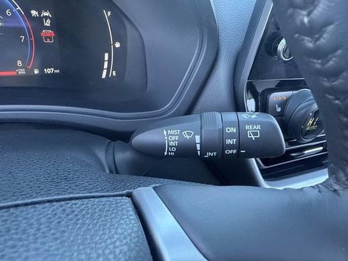 Used 2024 Toyota Grand Highlander XLE image 33