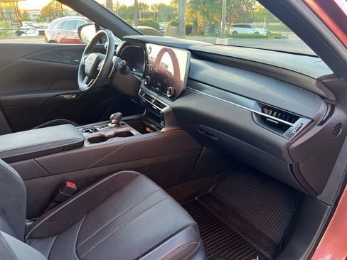 Used 2024 Lexus RX 500h F Sport w/ Convenience Package AWD/4WD image 14