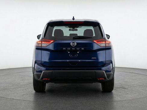 Used 2025 Nissan Rogue SV FWD image 7