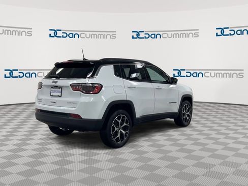 New 2026 Jeep Compass Limited image 8