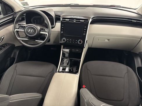 Used 2023 Hyundai Tucson SE image 14
