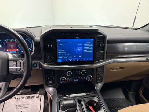 Used 2021 Ford F150 Lariat image 7