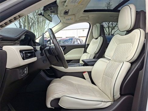 Used 2020 Lincoln Aviator Black Label Grand Touring image 13