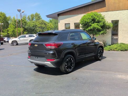 Used 2022 Chevrolet TrailBlazer LT AWD/4WD image 5