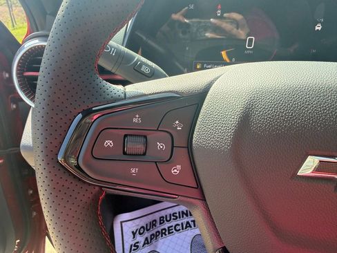 New 2026 Chevrolet Trax RS w/ Sunroof Package image 30