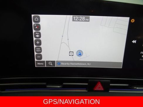 Used 2023 Hyundai Elantra Limited w/ Cargo Package FWD image 15