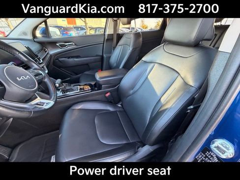 Certified 2024 Kia Sportage EX image 13