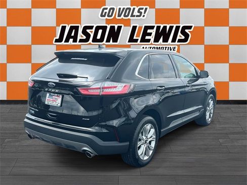 Used 2024 Ford Edge Titanium image 4