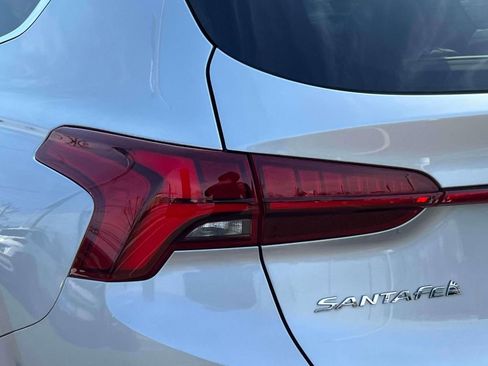 Used 2022 Hyundai Santa Fe Limited image 11