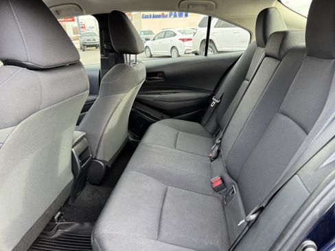Used 2022 Toyota Corolla LE image 29