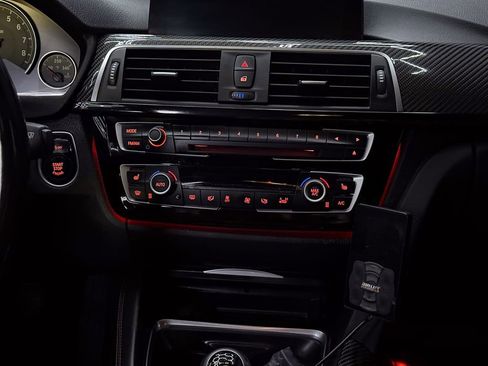 Used 2016 BMW M3 RWD image 22