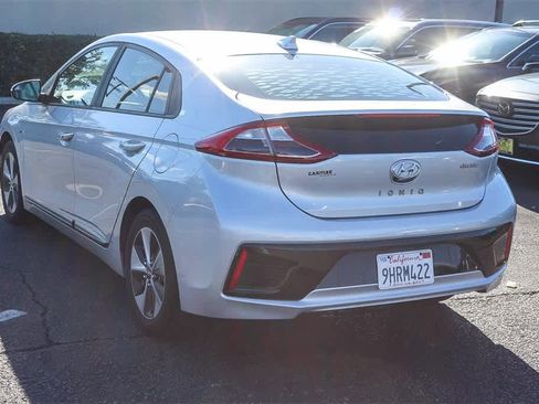 Used 2019 Hyundai Ioniq Electric image 7