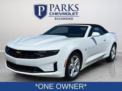 Certified 2023 Chevrolet Camaro LT RWD image 3