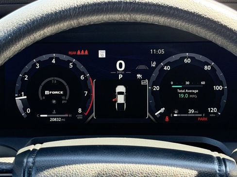 Used 2024 Toyota Tacoma TRD Sport image 15