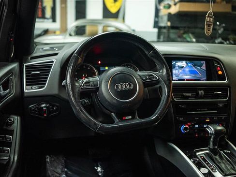 Used 2016 Audi Q5 3.0T Premium Plus w/ Technology Package AWD/4WD image 16