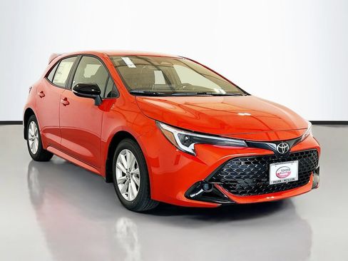 New 2026 Toyota Corolla SE FWD image 3