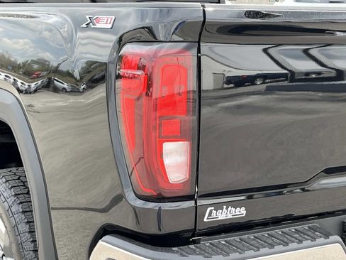 New 2026 GMC Sierra 2500 SLE w/ SLE Value Package; AWD/4WD image 5