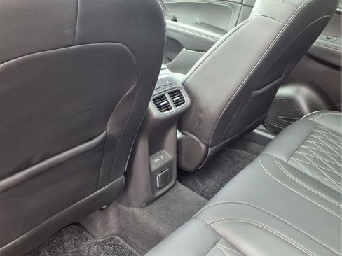 Certified 2023 Buick Envision Avenir AWD/4WD image 24