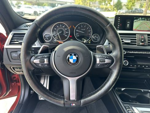 Used 2018 BMW 330e RWD image 14