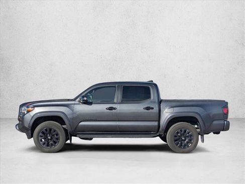 Used 2022 Toyota Tacoma Limited image 8