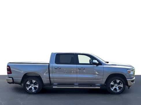 Used 2024 RAM 1500 Laramie AWD/4WD image 8