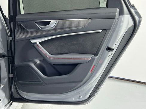 Used 2021 Audi RS 6 image 14