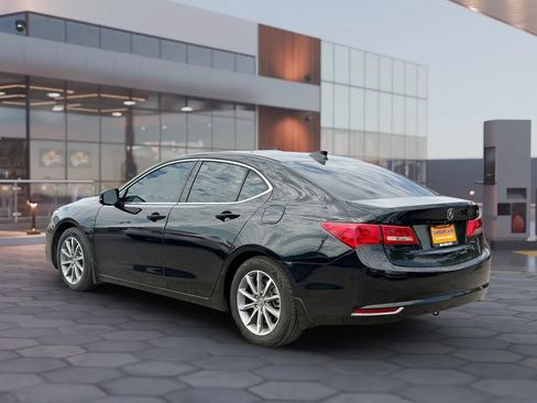 Used 2018 Acura TLX FWD image 7