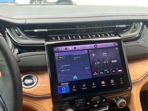 New 2025 Jeep Grand Cherokee L Summit image 34